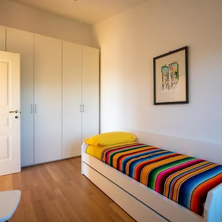 Apartment Quiete Ed Eleganza, Sospesi Tra Mare E Monti *